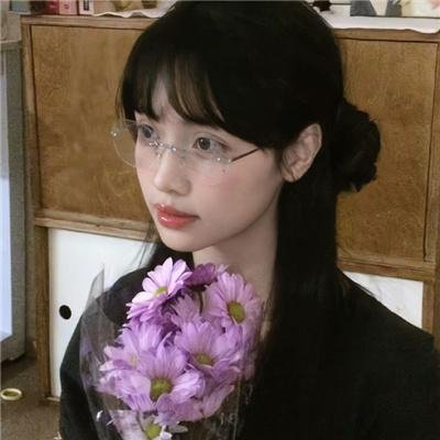 了不起的曹萱萱